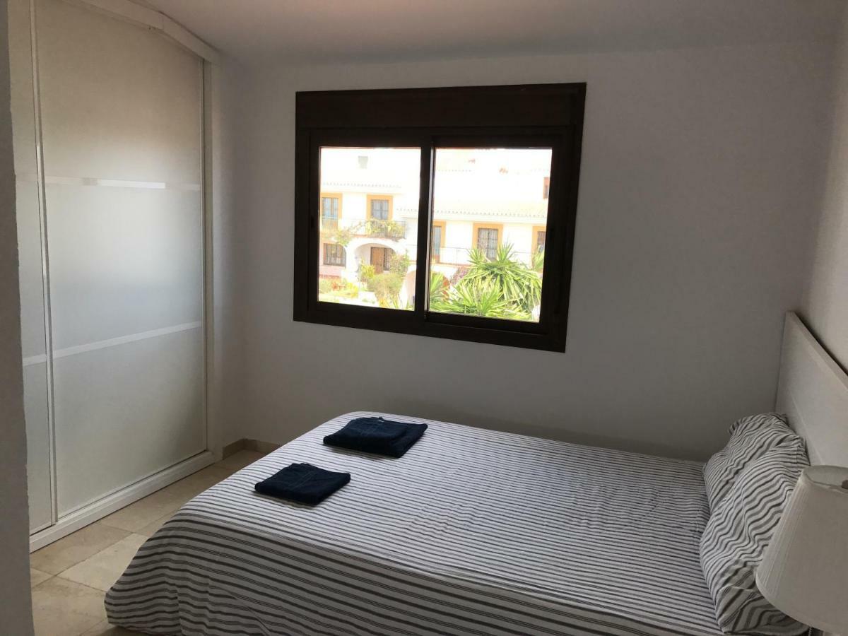Adosado En Residencial Villa Sitio de Calahonda Exterior foto